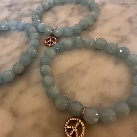 NEW Light Blue Beaded Rhinestone Peace Sign Charm Bracelet - Silver - Picture 2 of 3